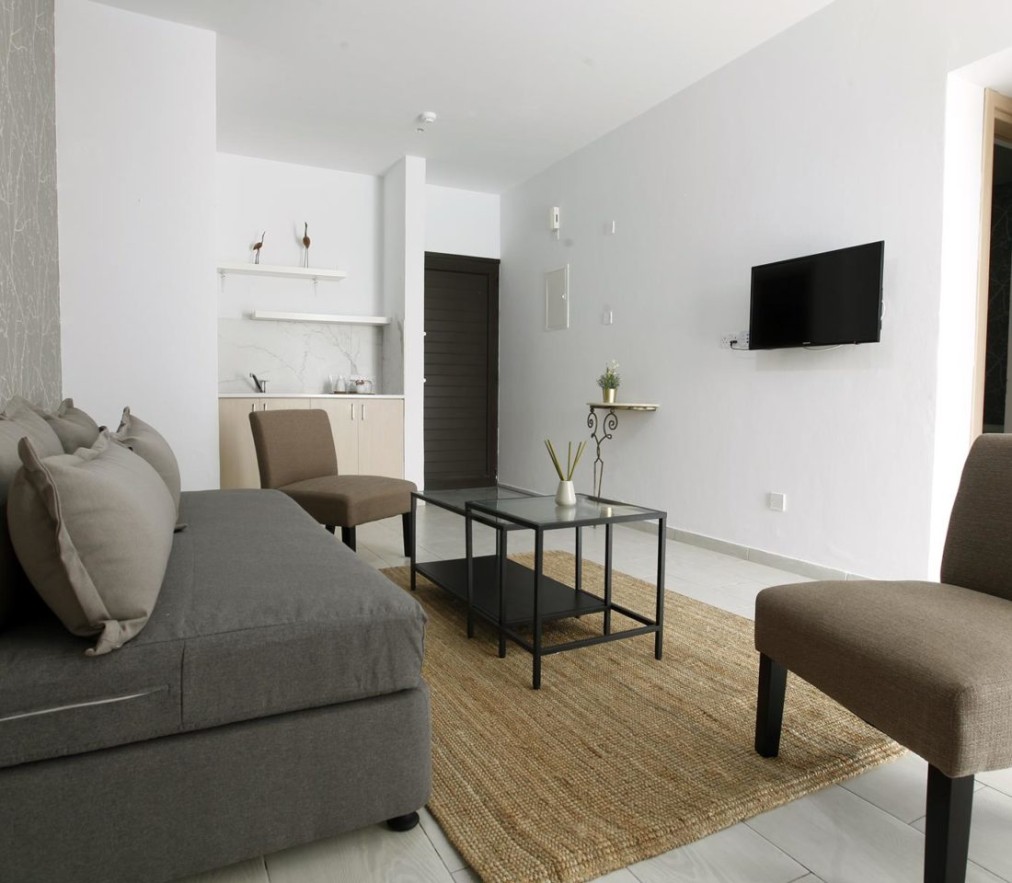 Living area in the Hotel room