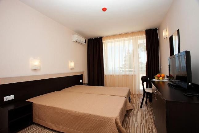 Twin room with balcony