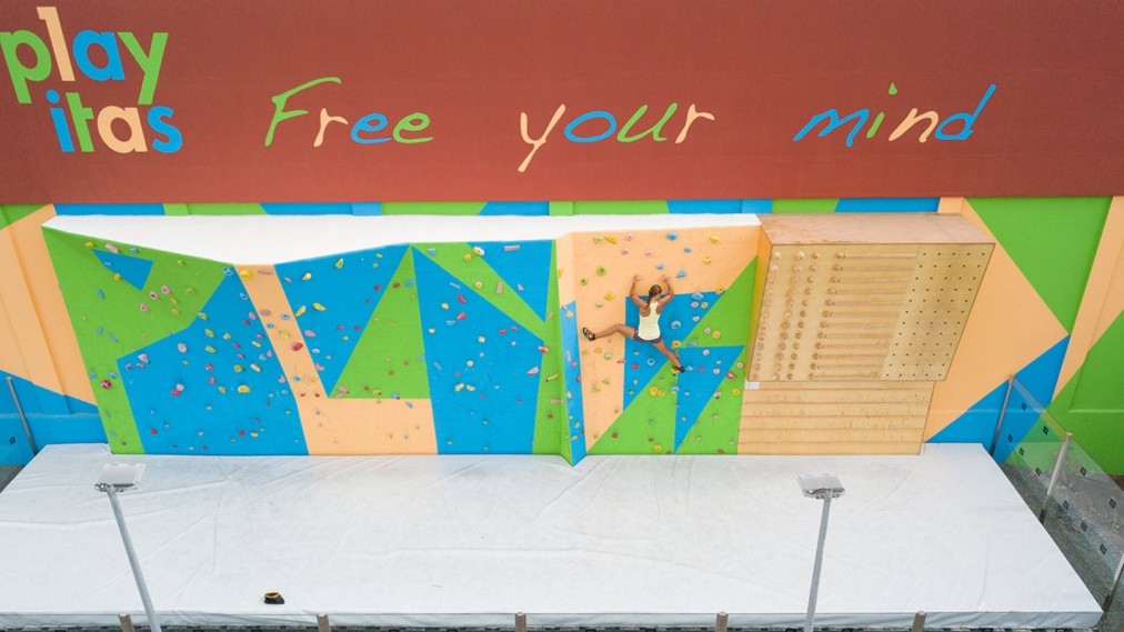 Outdoor climbing wall