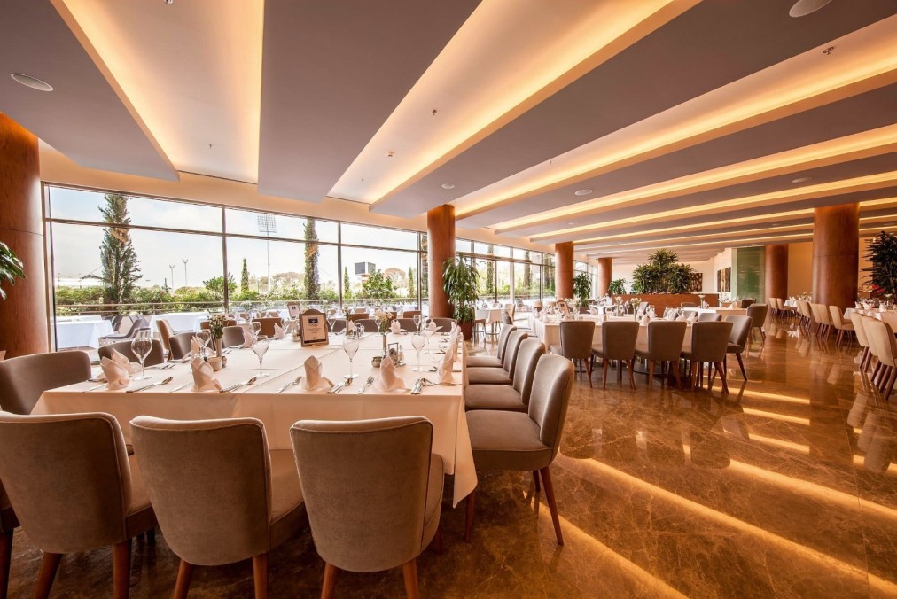 Restaurant dining area