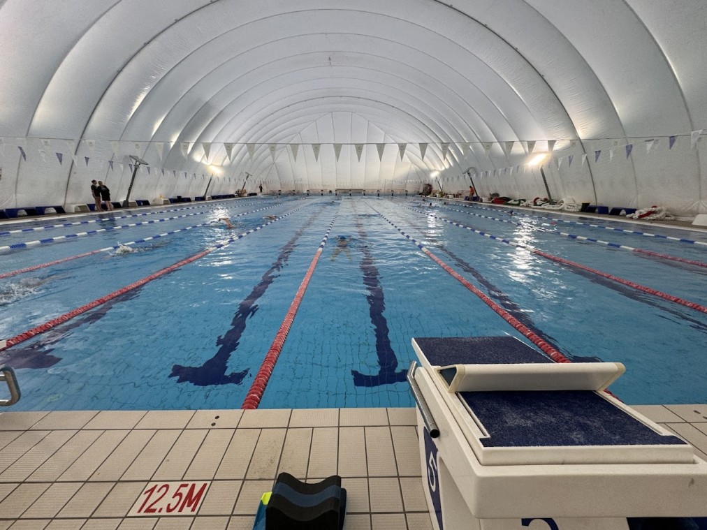 50m pool under a seasonal training dome