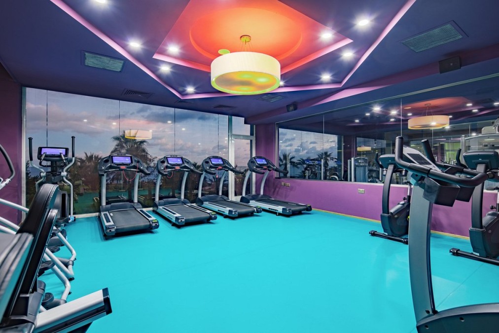 Cardio gym with treadmills and bikes