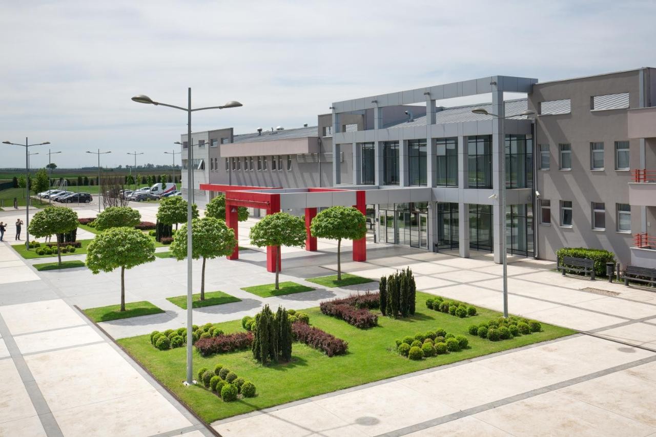 Daima Biz Hotel