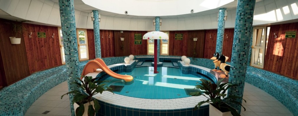 Indoor children's pool with slide