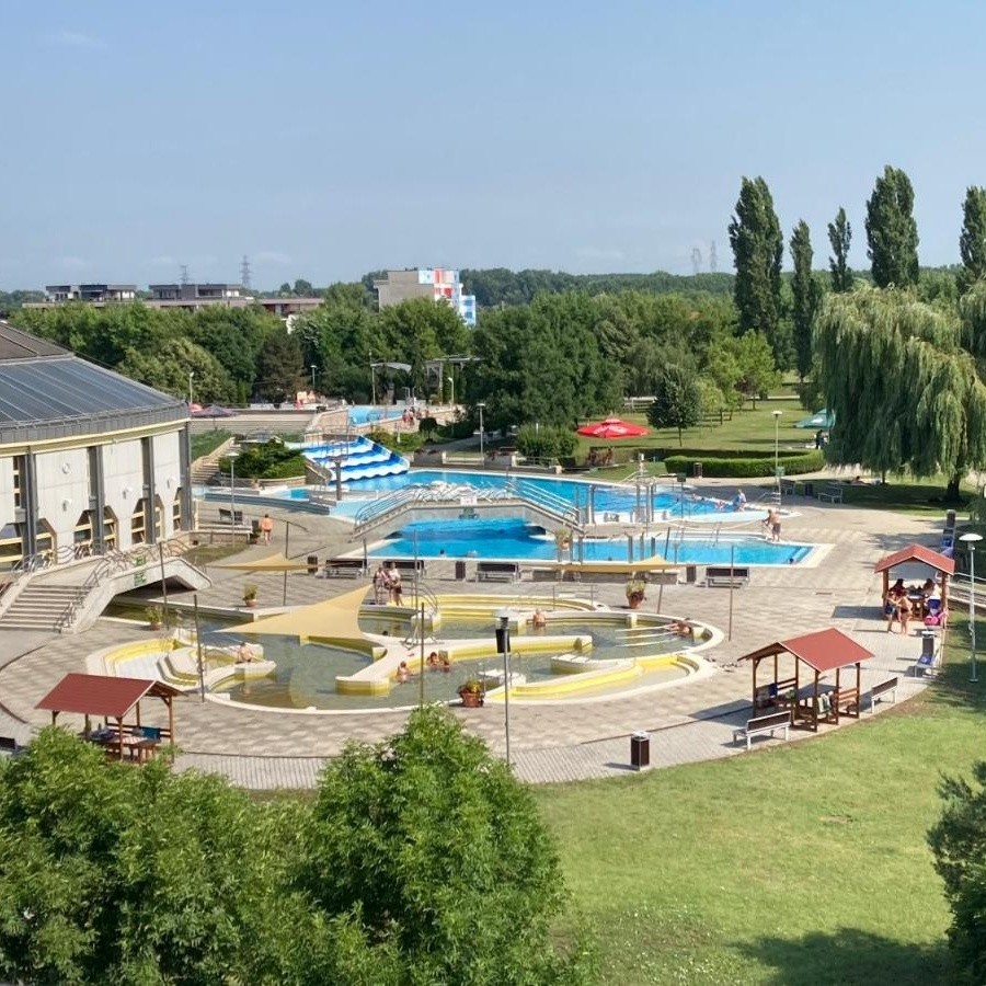 Hotel and outdoor bath complex, aerial view