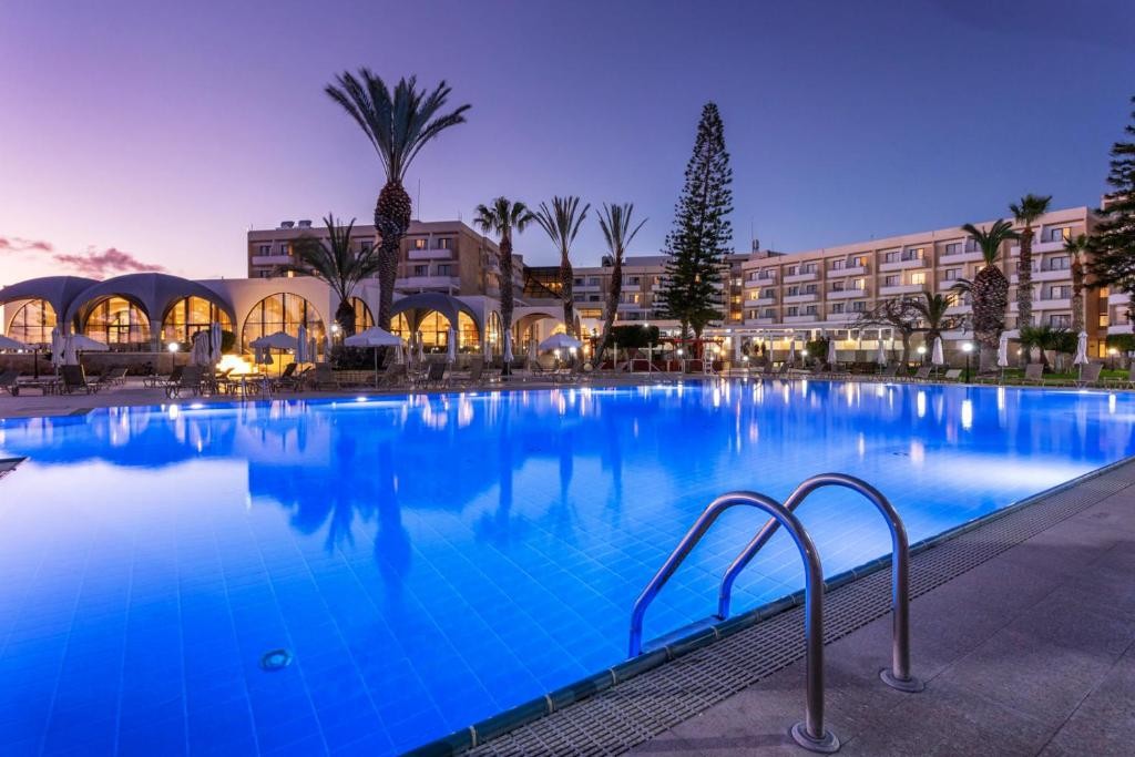 Daima Biz Hotel