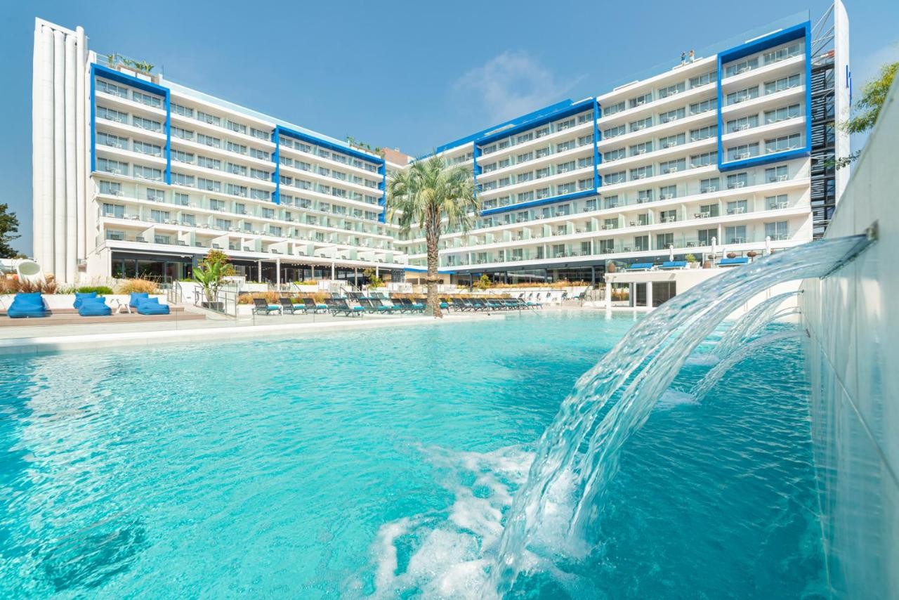Daima Biz Hotel