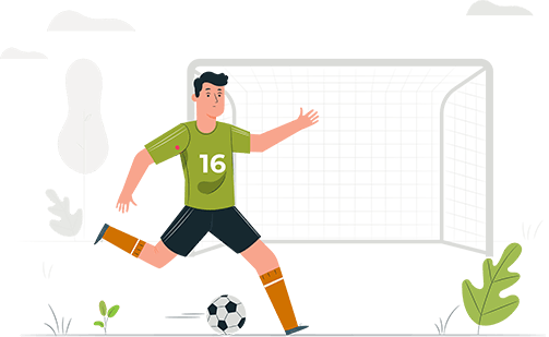 Fußballspieler im grünen Trikot mit der Nummer 16 schießt einen Ball während einer Übungseinheit im Fußball-Trainingslager